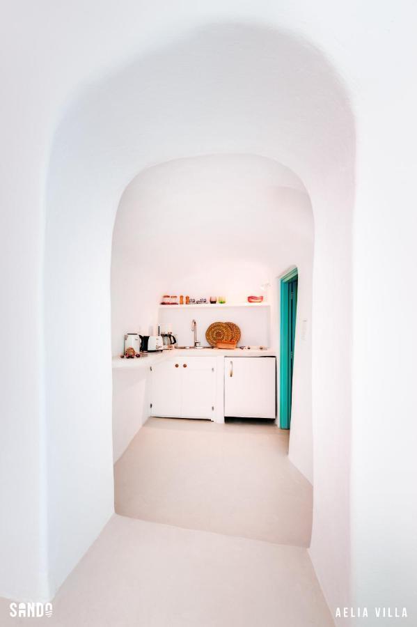 Sando Traditional Cave Villas With Jacuzzi And Sea View Vourvoúlos Eksteriør bilde