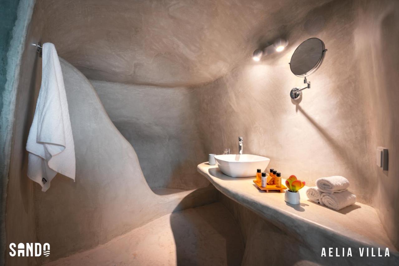 Sando Traditional Cave Villas With Jacuzzi And Sea View Vourvoúlos Eksteriør bilde