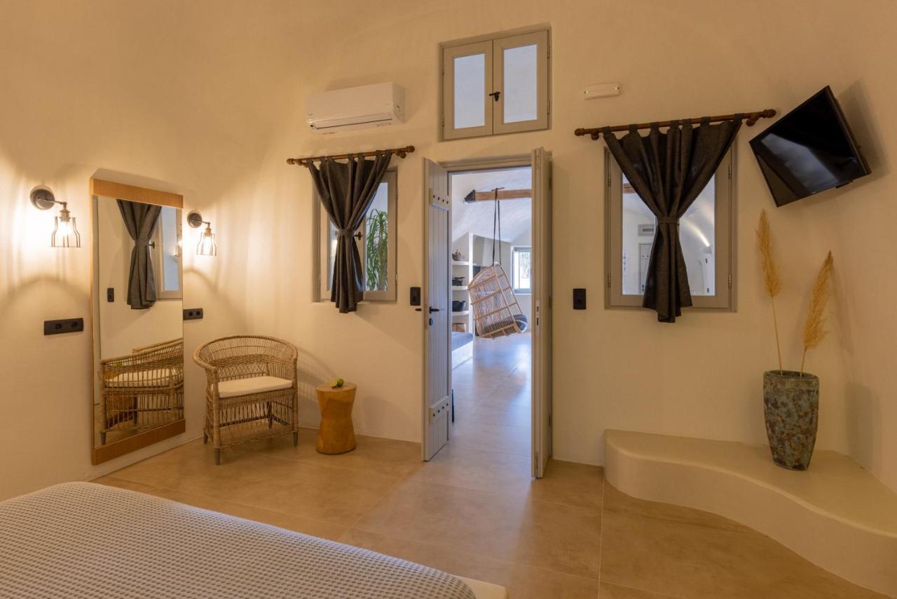 Sando Traditional Cave Villas With Jacuzzi And Sea View Vourvoúlos Eksteriør bilde