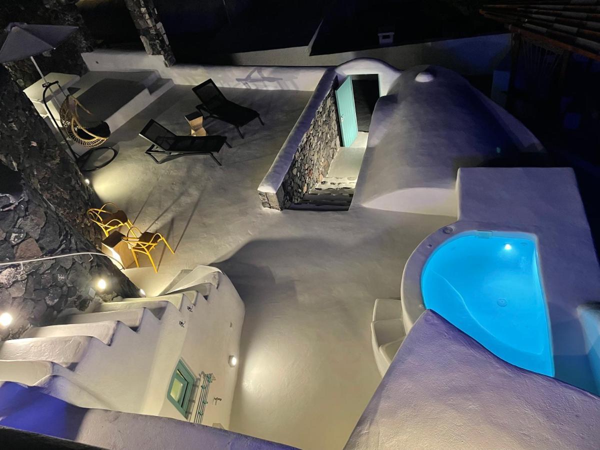 Sando Traditional Cave Villas With Jacuzzi And Sea View Vourvoúlos Eksteriør bilde